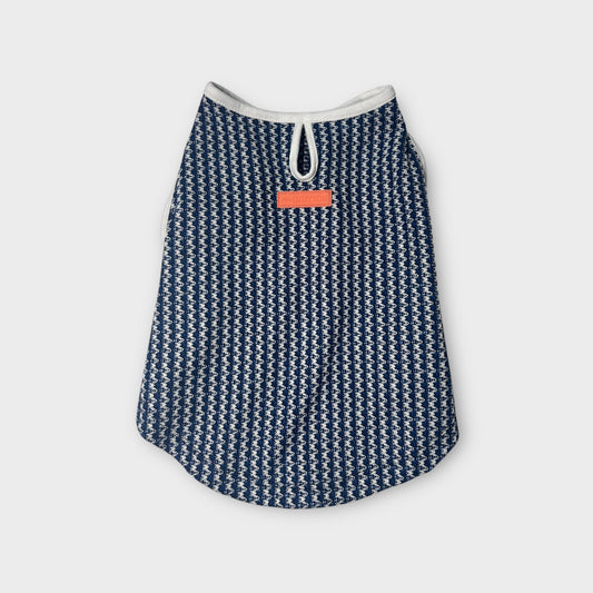 BLUE NO SLEEVE TEE